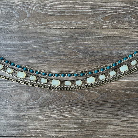 NWT Layered Beaded Chain Necklace - Picture 2 of 5